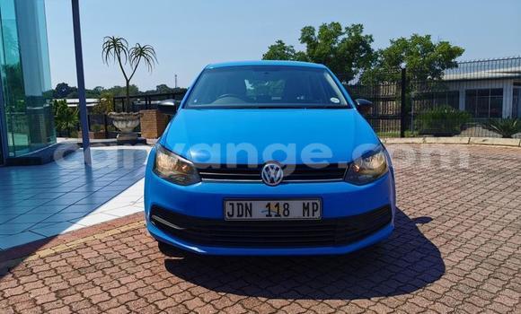 Acheter Occasion Voiture Volkswagen Polo Bleu à Windhoek, Namibie Acheter Occasion Voiture Volkswagen Polo Bleu à Windhoek, Namibie