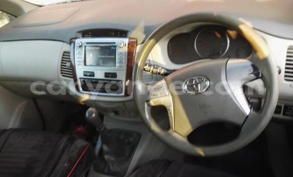 Acheter Occasion Voiture Toyota Innova Autre à Windhoek, Namibie Acheter Occasion Voiture Toyota Innova Autre à Windhoek, Namibie