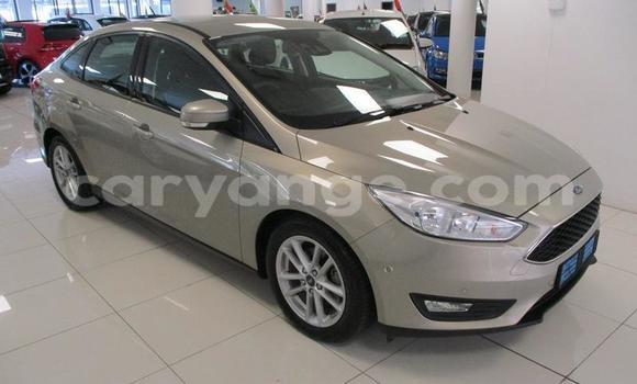 Acheter Occasion Voiture Ford Focus Beige à Windhoek, Namibie Acheter Occasion Voiture Ford Focus Beige à Windhoek, Namibie