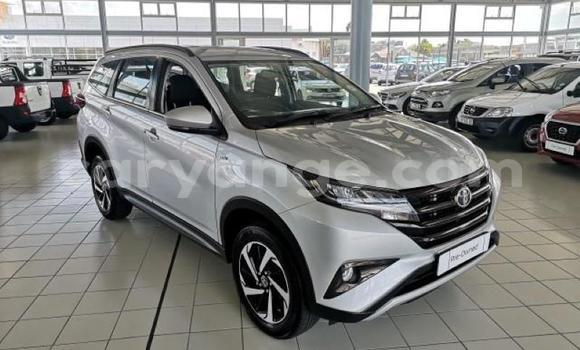 Acheter Occasion Voiture Toyota Rush Gris à Windhoek, Namibie Acheter Occasion Voiture Toyota Rush Gris à Windhoek, Namibie