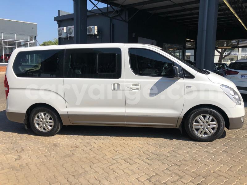 Big with watermark hyundai h1 namibia windhoek 12298
