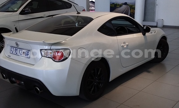 Buy Used Toyota Innova White Car in Karasburg in Karas Buy Used Toyota Innova White Car in Karasburg in Karas