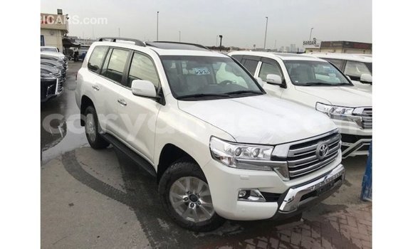 Buy Import Toyota Land Cruiser White Car in Import - Dubai in Namibia Buy Import Toyota Land Cruiser White Car in Import - Dubai in Namibia