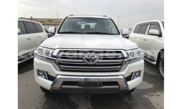 Buy Import Toyota Land Cruiser White Car in Import - Dubai in Namibia Buy Import Toyota Land Cruiser White Car in Import - Dubai in Namibia