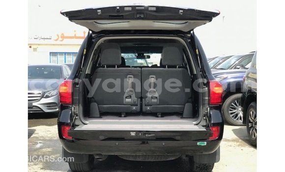 Buy Import Toyota Land Cruiser Black Car in Import - Dubai in Namibia Buy Import Toyota Land Cruiser Black Car in Import - Dubai in Namibia
