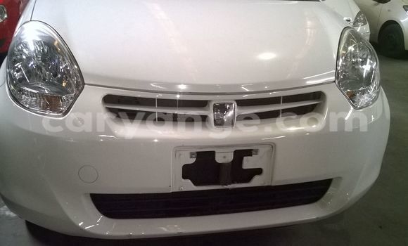 Buy Used Toyota Vitz White Car in Walvis Bay in Namibia Buy Used Toyota Vitz White Car in Walvis Bay in Namibia