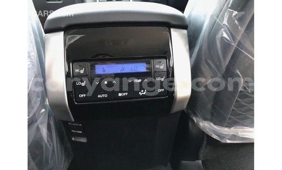 Acheter Import Voiture Toyota Prado Autre à Import - Dubai, Namibie Acheter Import Voiture Toyota Prado Autre à Import - Dubai, Namibie