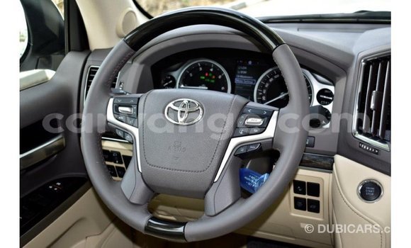 Buy Import Toyota Land Cruiser White Car in Import - Dubai in Namibia Buy Import Toyota Land Cruiser White Car in Import - Dubai in Namibia