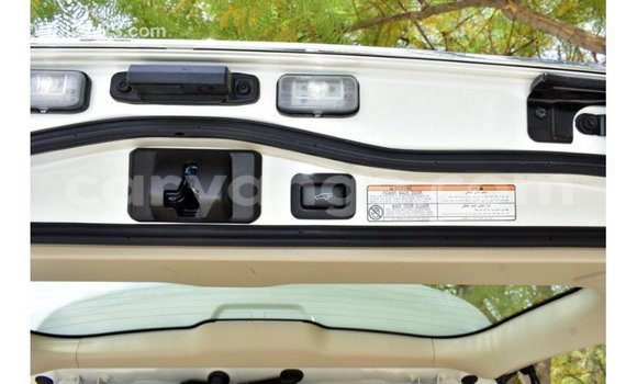Buy Import Toyota Land Cruiser White Car in Import - Dubai in Namibia Buy Import Toyota Land Cruiser White Car in Import - Dubai in Namibia