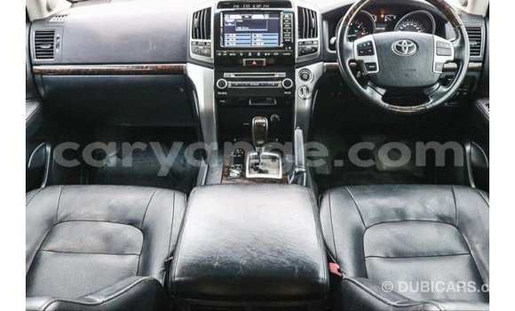 Buy Import Toyota Land Cruiser White Car in Import - Dubai in Namibia Buy Import Toyota Land Cruiser White Car in Import - Dubai in Namibia