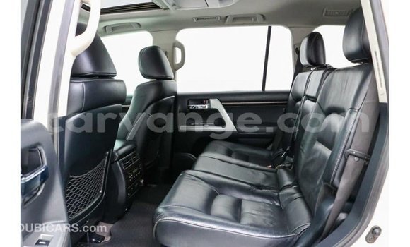 Buy Import Toyota Land Cruiser White Car in Import - Dubai in Namibia Buy Import Toyota Land Cruiser White Car in Import - Dubai in Namibia