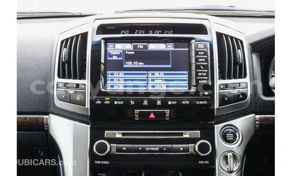 Buy Import Toyota Land Cruiser White Car in Import - Dubai in Namibia Buy Import Toyota Land Cruiser White Car in Import - Dubai in Namibia