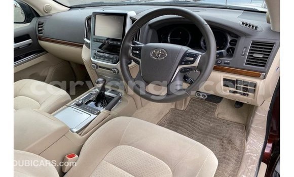 Acheter Import Voiture Toyota Land Cruiser Rouge à Import - Dubai, Namibie Acheter Import Voiture Toyota Land Cruiser Rouge à Import - Dubai, Namibie