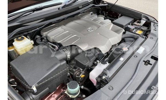 Acheter Import Voiture Toyota Land Cruiser Rouge à Import - Dubai, Namibie Acheter Import Voiture Toyota Land Cruiser Rouge à Import - Dubai, Namibie