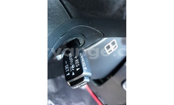 Acheter Import Voiture Toyota Prado Noir à Import - Dubai, Namibie Acheter Import Voiture Toyota Prado Noir à Import - Dubai, Namibie