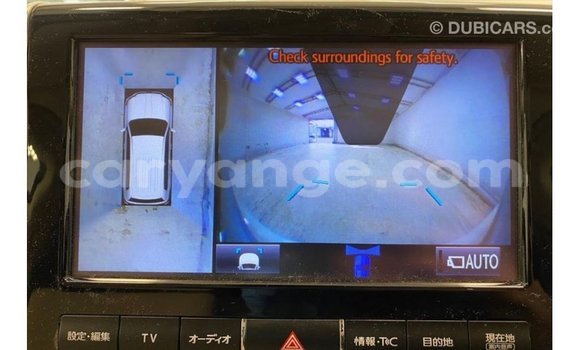 Acheter Import Voiture Toyota Land Cruiser Blanc à Import - Dubai, Namibie Acheter Import Voiture Toyota Land Cruiser Blanc à Import - Dubai, Namibie