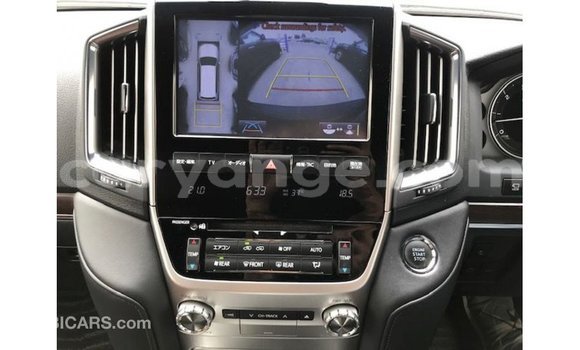 Acheter Import Voiture Toyota Land Cruiser Noir à Import - Dubai, Namibie Acheter Import Voiture Toyota Land Cruiser Noir à Import - Dubai, Namibie