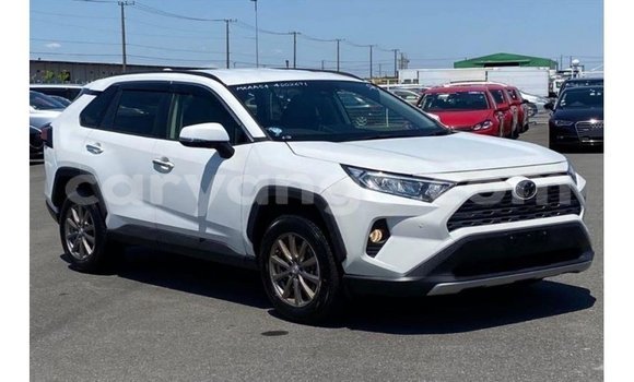 Buy Import Toyota 4Runner White Car in Import - Dubai in Namibia Buy Import Toyota 4Runner White Car in Import - Dubai in Namibia