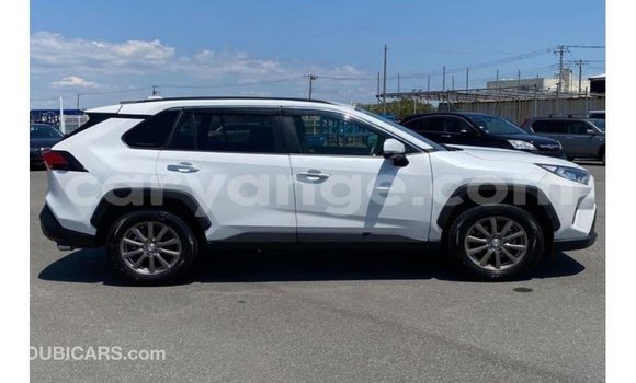 Buy Import Toyota 4Runner White Car in Import - Dubai in Namibia Buy Import Toyota 4Runner White Car in Import - Dubai in Namibia
