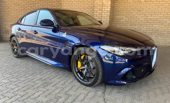 Acheter Occasion Voiture Alfa Romeo Giulia Bleu à Karasburg, Karas Acheter Occasion Voiture Alfa Romeo Giulia Bleu à Karasburg, Karas