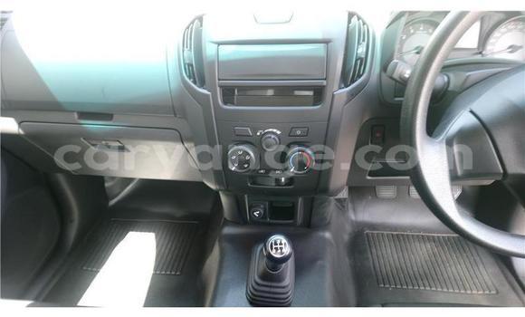 Buy Used Isuzu D–MAX White Car in Karasburg in Karas Buy Used Isuzu D–MAX White Car in Karasburg in Karas
