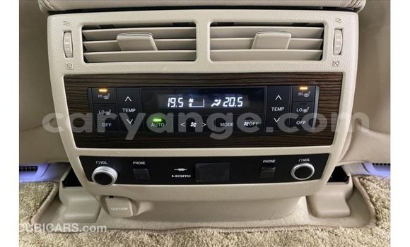 Acheter Import Voiture Toyota Land Cruiser Noir à Import - Dubai, Namibie Acheter Import Voiture Toyota Land Cruiser Noir à Import - Dubai, Namibie