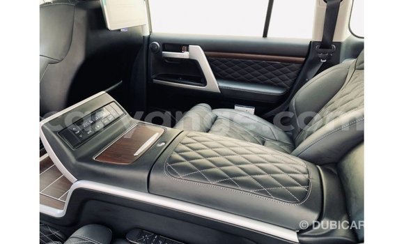 Buy Import Toyota Land Cruiser Black Car in Import - Dubai in Namibia Buy Import Toyota Land Cruiser Black Car in Import - Dubai in Namibia