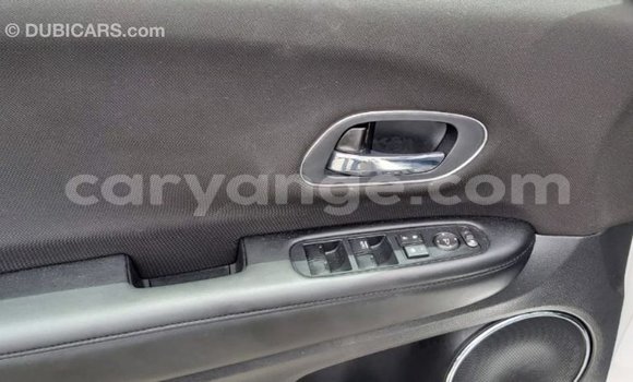 Buy Import Honda C White Bike in Import - Dubai in Namibia Buy Import Honda C White Bike in Import - Dubai in Namibia