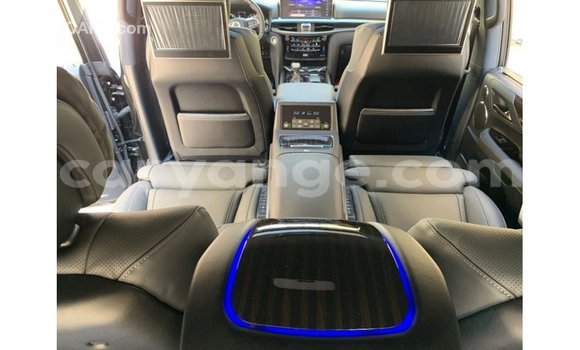 Acheter Import Voiture Lexus LX Noir à Import - Dubai, Namibie Acheter Import Voiture Lexus LX Noir à Import - Dubai, Namibie