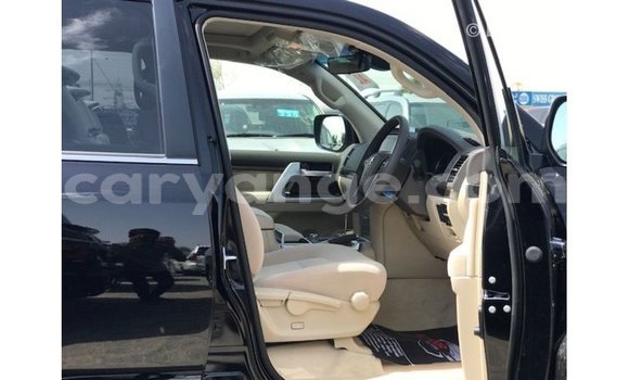 Buy Import Toyota Land Cruiser Black Car in Import - Dubai in Namibia Buy Import Toyota Land Cruiser Black Car in Import - Dubai in Namibia