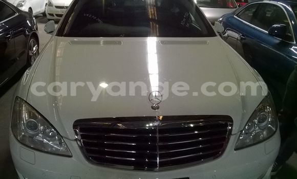 Buy Used Mercedes-Benz S–Class White Car in Walvis Bay in Namibia Buy Used Mercedes-Benz S–Class White Car in Walvis Bay in Namibia