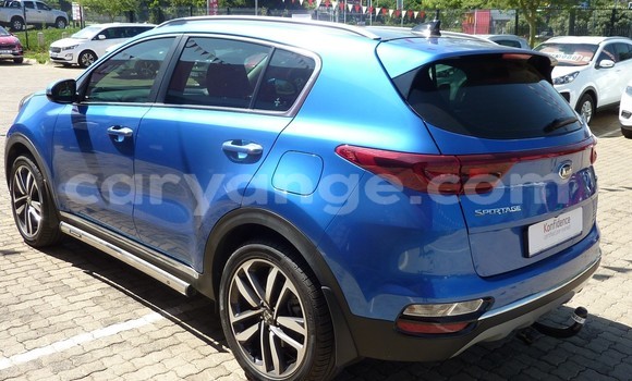 Buy Used Kia Sportage Blue Car in Grootfontein in Namibia Buy Used Kia Sportage Blue Car in Grootfontein in Namibia
