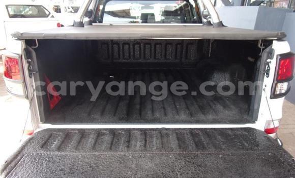 Buy Used Mazda BT-50 White Car in Walvis Bay in Namibia Buy Used Mazda BT-50 White Car in Walvis Bay in Namibia