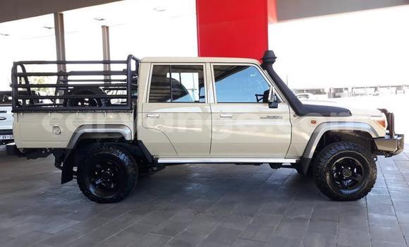 Buy Used Toyota Land Cruiser Other Car in Henties Bay in Erongo Buy Used Toyota Land Cruiser Other Car in Henties Bay in Erongo