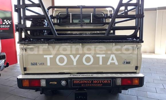 Buy Used Toyota Land Cruiser Other Car in Henties Bay in Erongo Buy Used Toyota Land Cruiser Other Car in Henties Bay in Erongo