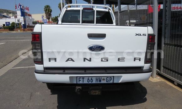 Buy Used Ford Ranger White Car in Karasburg in Karas Buy Used Ford Ranger White Car in Karasburg in Karas