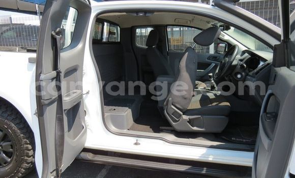 Buy Used Ford Ranger White Car in Karasburg in Karas Buy Used Ford Ranger White Car in Karasburg in Karas