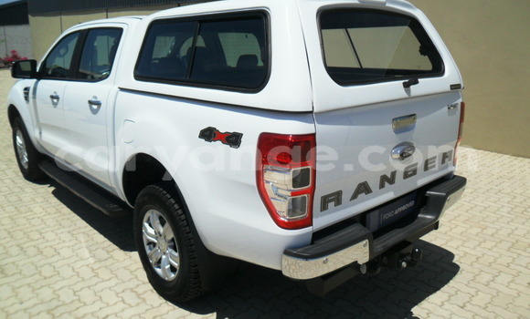 Acheter Occasion Voiture Ford Ranger Blanc à Henties Bay, Erongo Acheter Occasion Voiture Ford Ranger Blanc à Henties Bay, Erongo