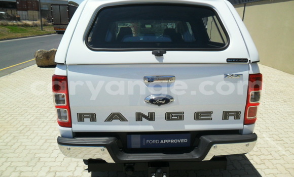 Acheter Occasion Voiture Ford Ranger Blanc à Henties Bay, Erongo Acheter Occasion Voiture Ford Ranger Blanc à Henties Bay, Erongo