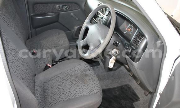 Buy Used Mitsubishi L200 White Car in Windhoek in Namibia Buy Used Mitsubishi L200 White Car in Windhoek in Namibia