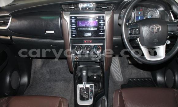 Buy Used Toyota Fortuner White Car in Windhoek in Namibia Buy Used Toyota Fortuner White Car in Windhoek in Namibia