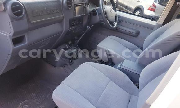 Acheter Occasion Voiture Toyota Land Cruiser Autre à Import - Dubai, Namibie Acheter Occasion Voiture Toyota Land Cruiser Autre à Import - Dubai, Namibie