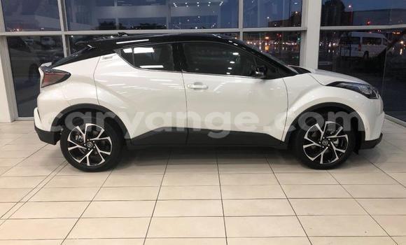 Acheter Occasion Voiture Toyota C-HR Blanc à Henties Bay, Erongo Acheter Occasion Voiture Toyota C-HR Blanc à Henties Bay, Erongo