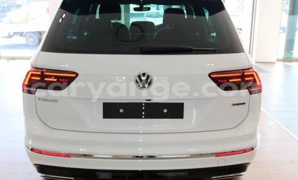 Acheter Occasion Voiture Volkswagen Tiguan Blanc à Windhoek, Namibie Acheter Occasion Voiture Volkswagen Tiguan Blanc à Windhoek, Namibie