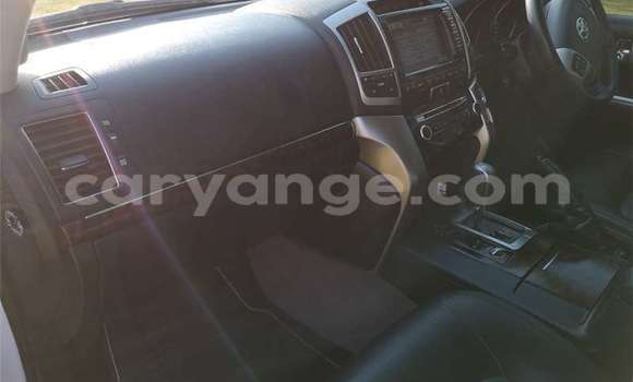 Buy Used Toyota Land Cruiser Prado White Car in Windhoek in Namibia Buy Used Toyota Land Cruiser Prado White Car in Windhoek in Namibia
