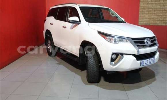Buy Used Toyota Fortuner White Car in Windhoek in Namibia Buy Used Toyota Fortuner White Car in Windhoek in Namibia
