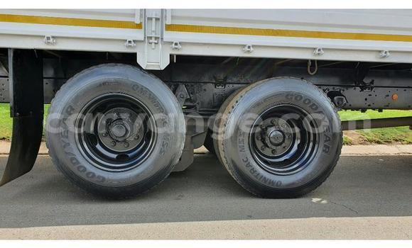 Buy Used Iveco Cargo White Truck in Henties Bay in Erongo Buy Used Iveco Cargo White Truck in Henties Bay in Erongo