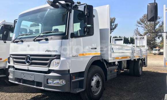 Buy Used Mercedes‒Benz 1520 White Truck in Windhoek in Namibia Buy Used Mercedes‒Benz 1520 White Truck in Windhoek in Namibia