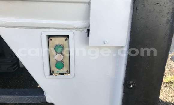 Buy Used Mercedes‒Benz 1520 White Truck in Windhoek in Namibia Buy Used Mercedes‒Benz 1520 White Truck in Windhoek in Namibia