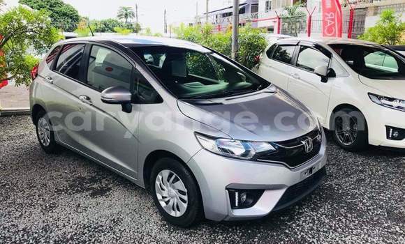 Acheter Occasion Voiture Honda FIT Gris à Windhoek, Namibie